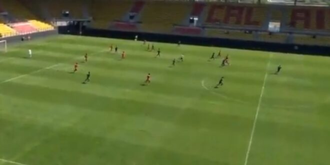 Charles Abi marque pour Valenciennes contre Dunkerque en amical.