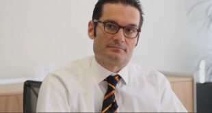 Le président du RC Lens, Joseph Oughourlian.