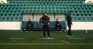L'entraîneur du Red Star en Ligue 2, Damien Perrinelle.