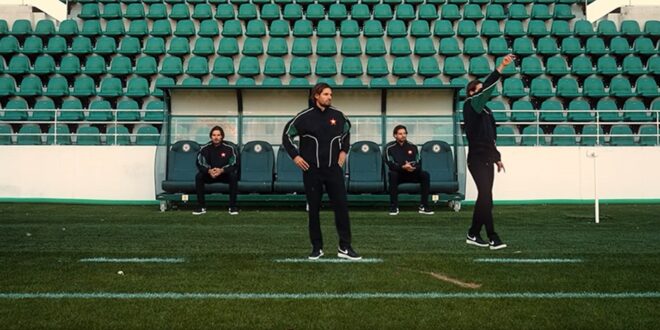 L'entraîneur du Red Star en Ligue 2, Damien Perrinelle.